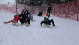 Artvin Atabarı Kayak Merkezi'nde kayak sezonu açıldı