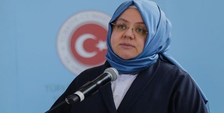 Aile, Çalışma Ve Sosyal Hizmetler Bakanı Selçuk: Kadın olmadan eğitimde, ticarette ilerleme olmayacağına inanıyoruz