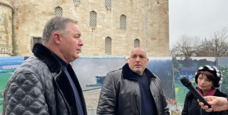Bulgaristan Başbakanı Borisov’dan restore edilen camiye ziyaret