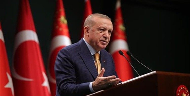 Cumhurbaşkanı Erdoğan, Türk milletinin ve İslam aleminin Regaip Kandili'ni kutladı
