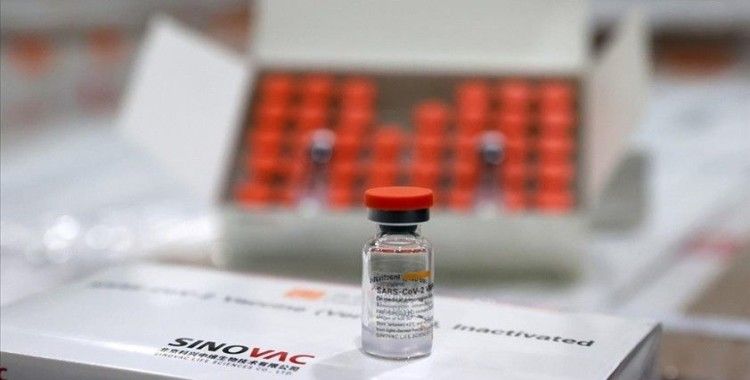 Hong Kong Çin'in Sinovac aşısının acil kullanımına onay verdi