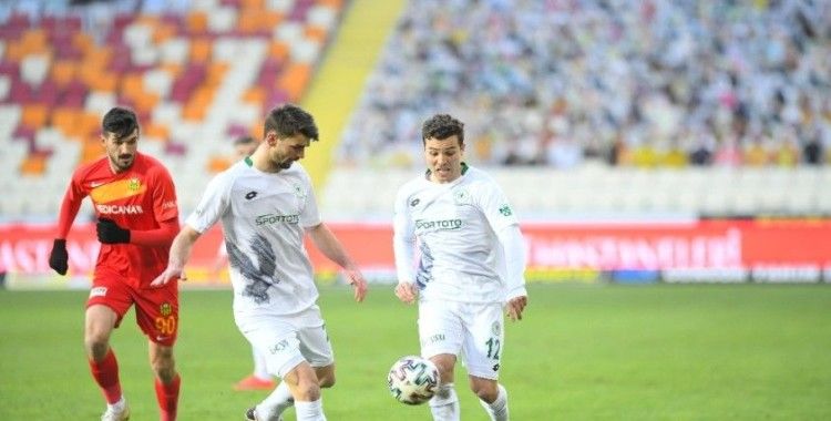 Yeni Malatyapor, sahasında Konyaspor'a 3-2 mağlup oldu