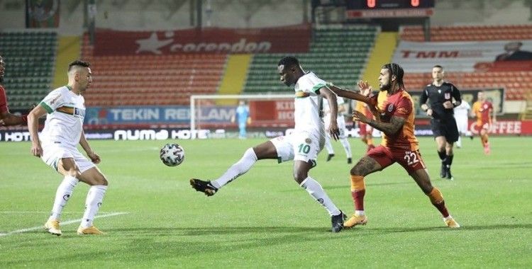 Aytemiz Alanyaspor, sahasında Galatasaray'a 1-0'lık skorla mağlup oldu