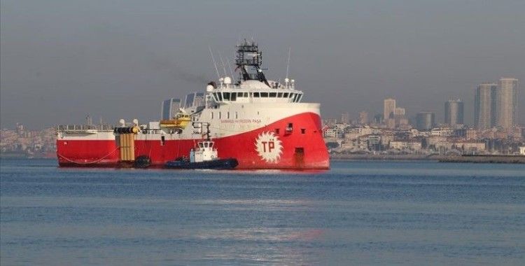 'Barbaros Hayrettin Paşa' sismik araştırma gemisi Tuzla Limanı'na geldi