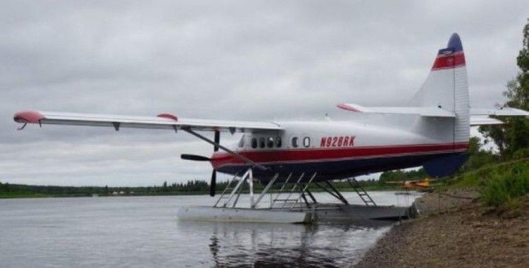 ABD'de deniz uçağı göle düştü