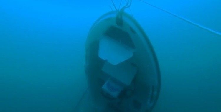 Gökçeada’da 3 kişiye mezar olan teknenin kurtarılma anı görüntüleri ortaya çıktı