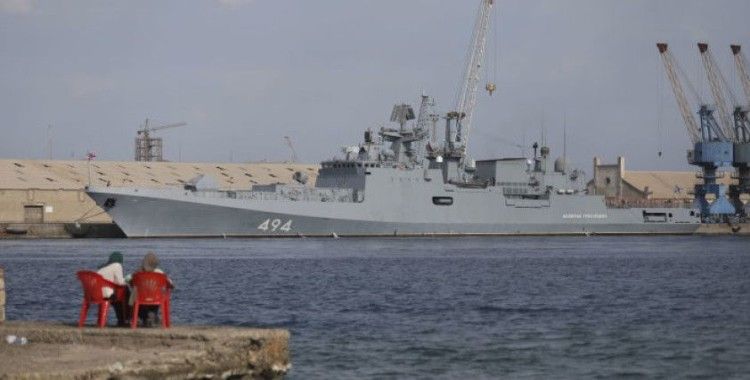 Rus Amiral Grigoroviç fırkateyninin ardından ABD'nin USS Winston S. Churchill destroyeri de Port Sudan'a giriş yaptı