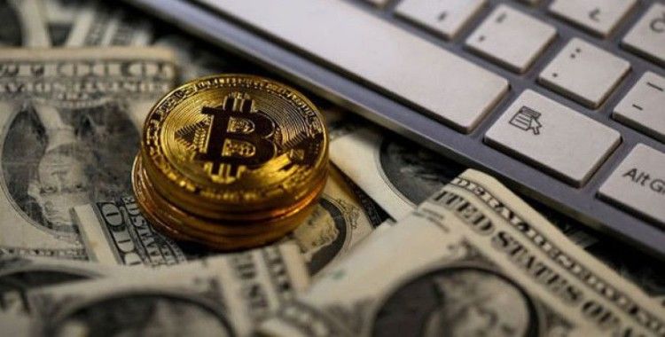 Bitcoin'in kritik yol ayrımı