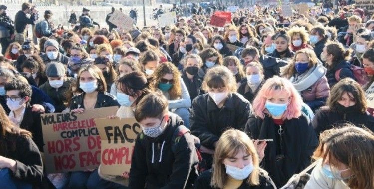 Fransa'da okullarda cinsel taciz iddiaları ülkeyi karıştırdı