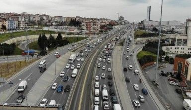 İstanbul'da trafik durma noktasına geldi