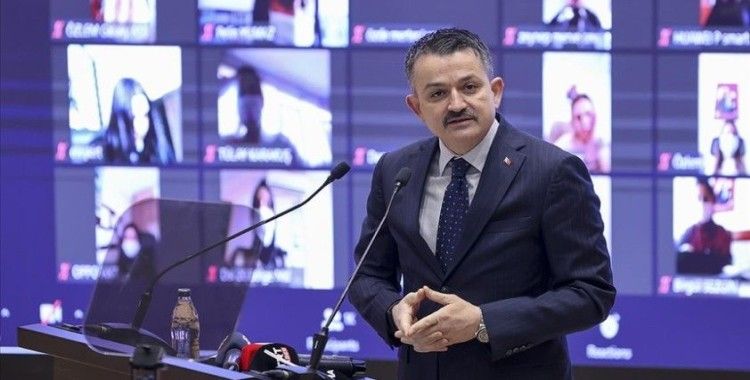 Bakan Pakdemirli: Tarımın 'gizli mimarları' olan kadınlarımızı gündemin ilk sıralarına almalıyız