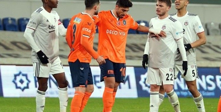 5 gollü maçta Beşiktaş, Başakşehir deplasmanından 3 puanla döndü