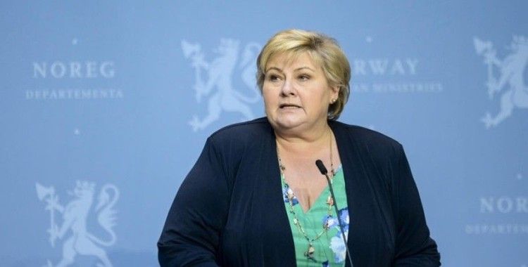 Norveç Başbakanı Solberg’e Covid-19 kısıtlamalarını ihlalden soruşturma