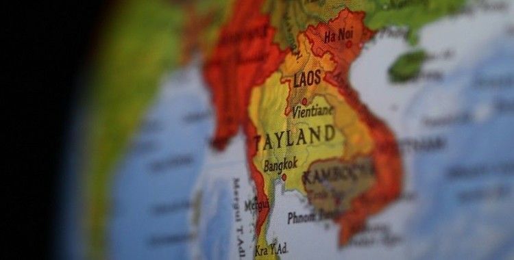 Tayland, ülkeye sığınan binlerce Myanmarlı etnik yerliyi ülkeye almadığı iddialarını yalanladı