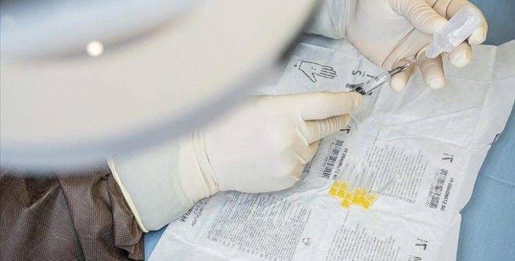 Aşı stratejisinde başarısız olan Avrupa, Kovid-19'la mücadelede alternatif test seçeneklerine yöneldi