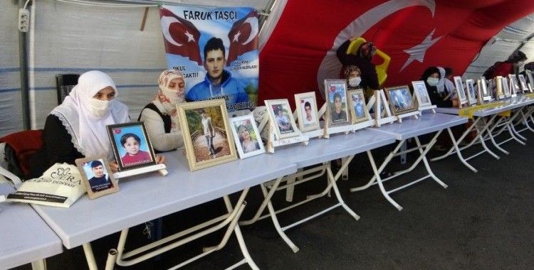 Evlat nöbetindeki acılı baba Turan: 'Kızım sağ mı ölü mü bilmiyorum, kızımı HDP kaçırdı'