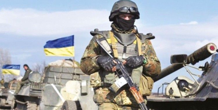 Donbass'ta tansiyon yükseliyor: 1 Ukrayna askeri hayatını kaybetti