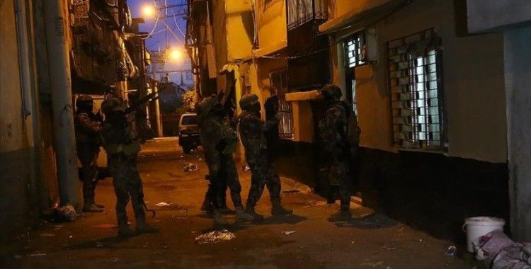 Adana'da DEAŞ'a yönelik operasyonda 7 kişi gözaltına alındı