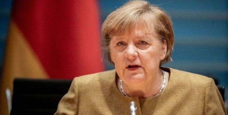 Başbakan Merkel, yeni Enfeksiyon Koruma Yasası'na destek istedi