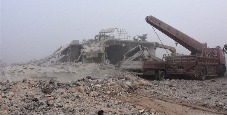 Esed rejimi Suriye'deki iç savaşta 81 bin 916 kez varil bombası kullandı