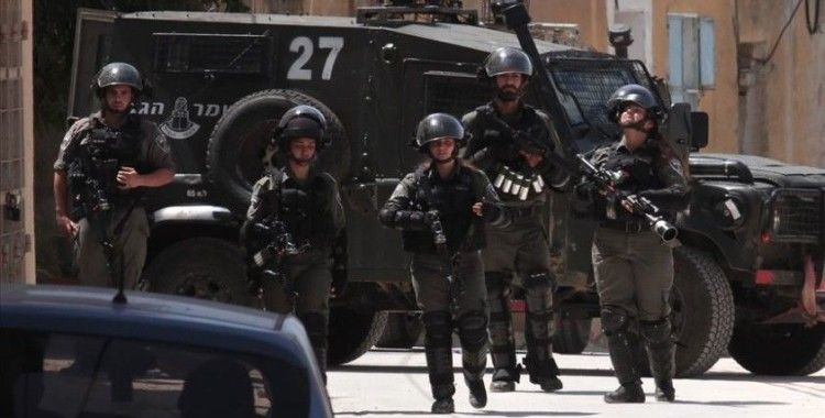 İsrail güçleri Kudüs'te 100 Filistinliyi gözaltına aldı