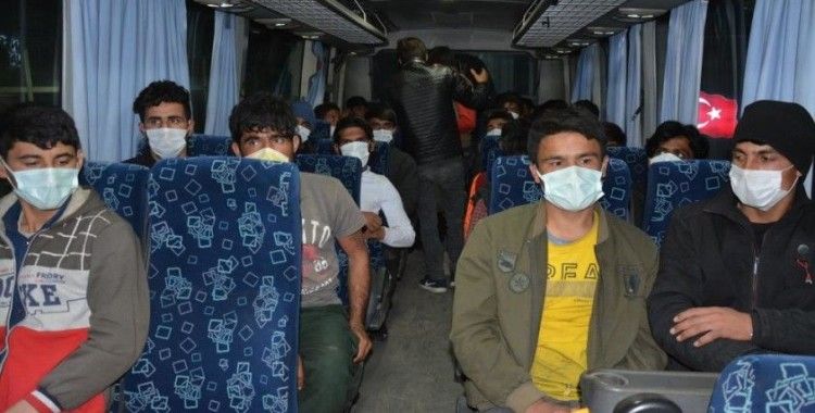 Siverek'te yabancı uyruklu kaçak göçmenler yakalandı