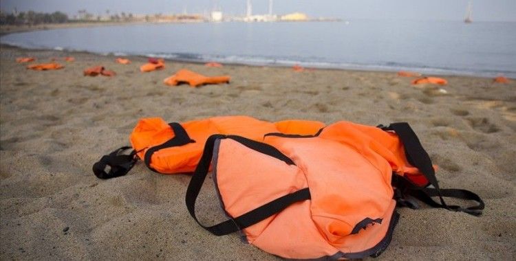 Kuzey Afrika'dan İspanya'ya gelmeye çalışan düzensiz göçmenlerden 17'si yaşamını yitirdi