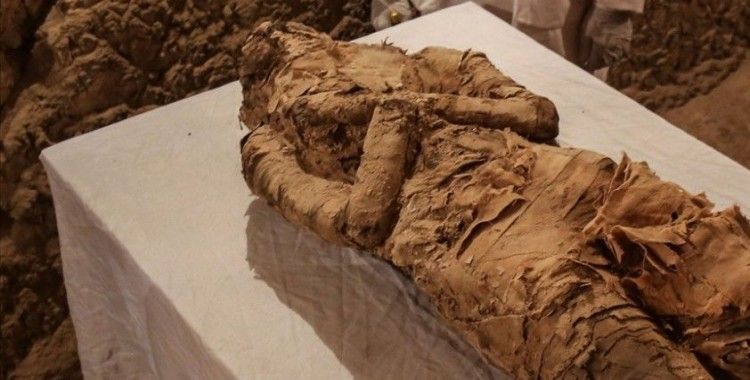 Dünyada hamile bir kadına ait ilk antik Mısır mumyası Polonya'da ortaya çıkarıldı
