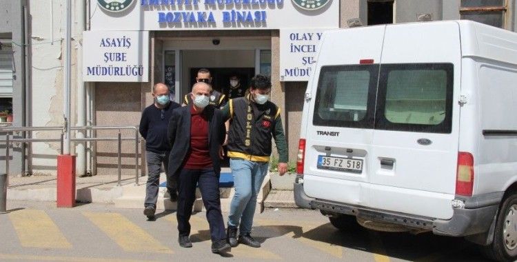 İzmir depremiyle ilgili gözaltına alınan 6 şüpheli daha adliyede