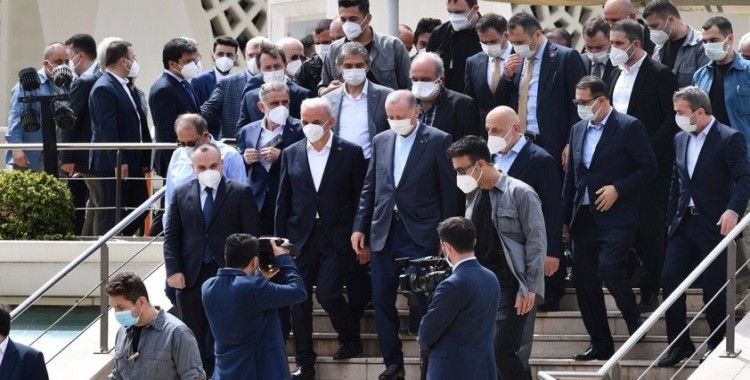 Cumhurbaşkanı Erdoğan Ümraniye Belediye Başkanı Yıldırım’ın babasının cenazesine katıldı
