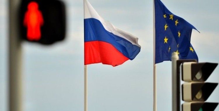 AB Komisyonu: Rusya'nın Daimi Temsilcisi AB'ye çağrıldı, Rusya'nın yaptırımları kararlılıkla protesto edilecek