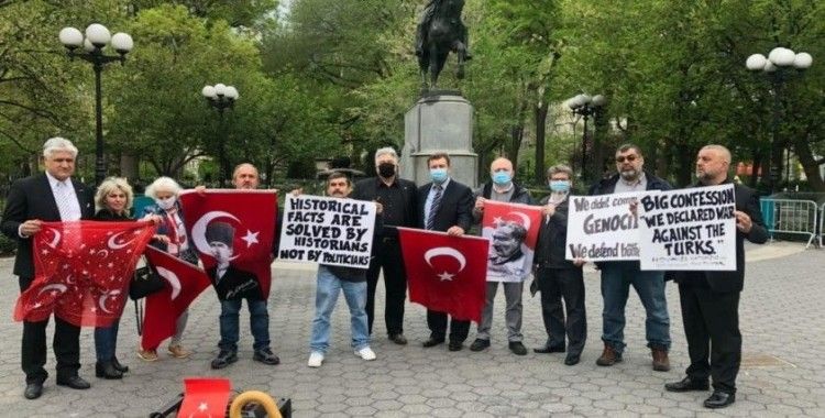 New York’ta “Ermeni Tasarısını Kınama” mitingi yapıldı