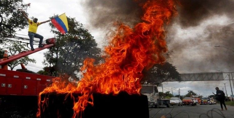 Kolombiya’da vergi reformu protestolarında ölü sayısı 19’a yükseldi