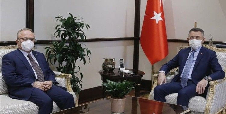 Cumhurbaşkanı Yardımcısı Oktay, Türkiye Maarif Vakfı Başkanı Akgün'ü kabul etti