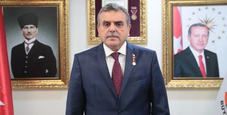 Şanlıurfa Büyükşehir Belediye Başkanı Beyazgül: 'Kadir gecemiz mübarek olsun'