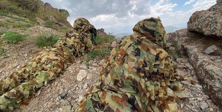 Milli Savunma Bakanı Akar: Pençe-Şimşek ve Pençe-Yıldırım operasyonlarında 113 terörist etkisiz hale getirildi