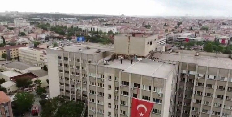 İstanbul Üniversitesi Tıp Fakültesi’nde yangın paniği