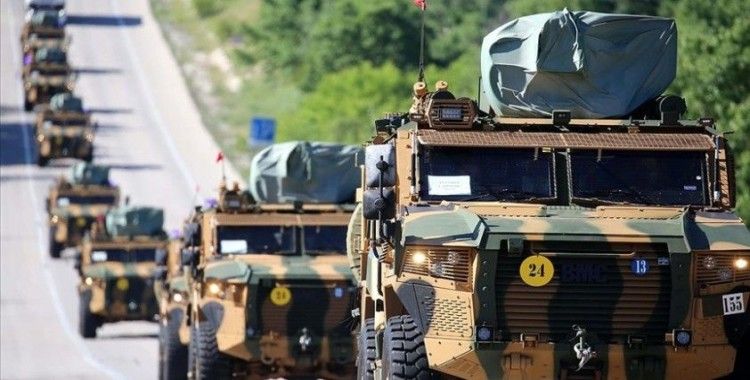 NATO tatbikatına katılmak üzere yola çıkan Mehmetçik Bulgaristan'a geçiş yaptı