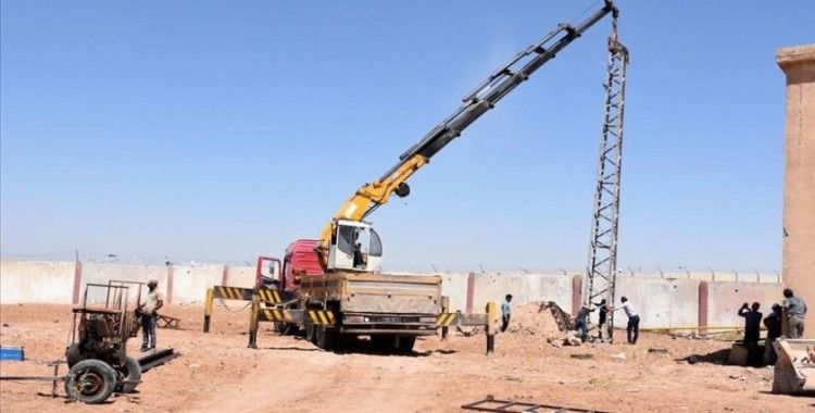 Barış Pınarı Harekatı bölgesindeki Tel Abyad ilçesi elektriğe kavuşuyor