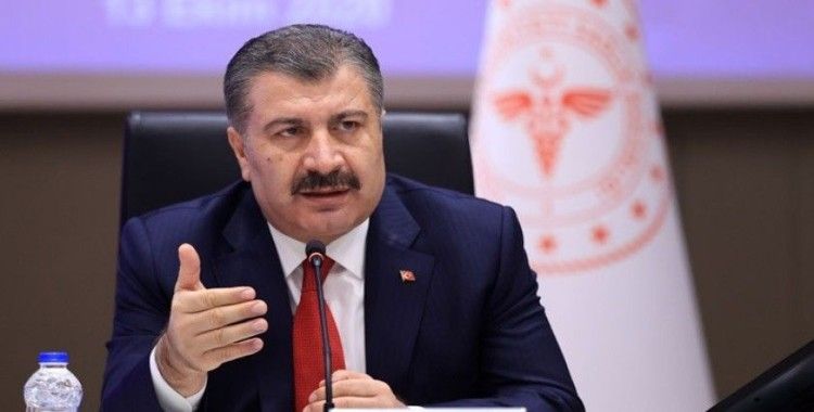 Bakan Koca: Kapanma dönemi sonrası günlük vaka sayımız 10 binin altına düştü