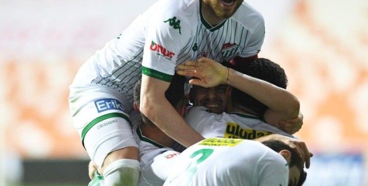 Bursaspor'da 6 futbolcu bugün boşa çıkıyor