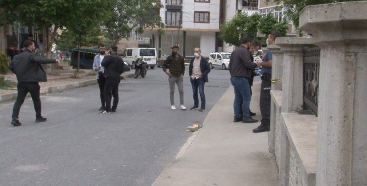 Arnavutköy’de silahlı kavgada 2 kişi yaralandı, mahalle muhtarı isyan etti
