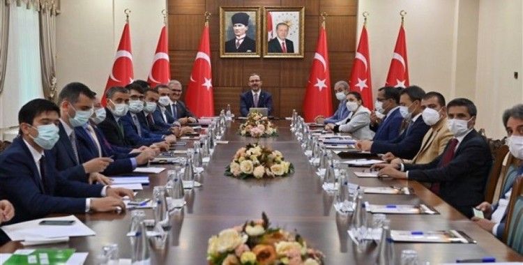 Bakan Kasapoğlu: 'Yarının Türkiye'sini gençler yönetecek'