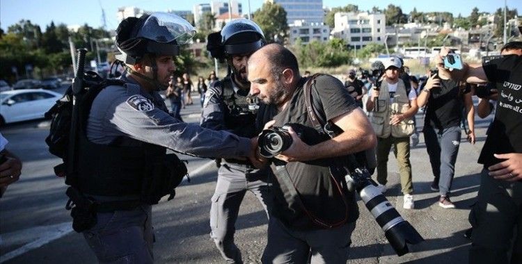 Son aylarda gerginliğin tırmandığı Kudüs'teki olayları dünyaya duyuran gazeteciler İsrail'in hedefinde