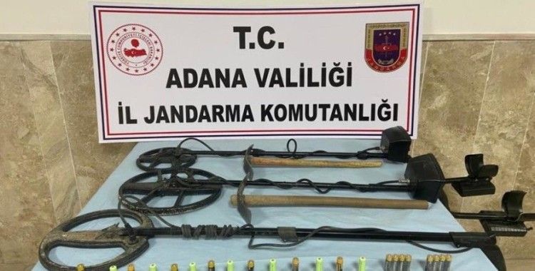 Adana'da izinsiz define arayan 2 kişi suçüstü yakalandı