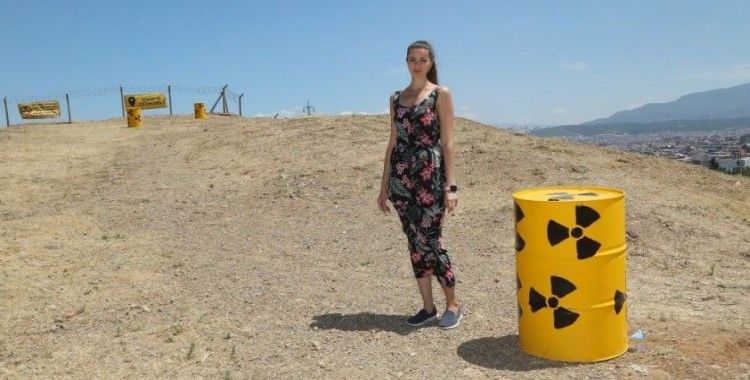 İzmir’deki nükleer atık eylemine Ukraynalı turistten destek