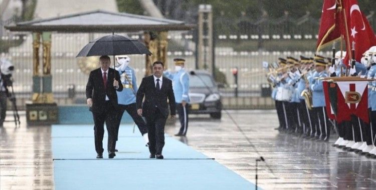 Cumhurbaşkanı Erdoğan, Kırgızistan Cumhurbaşkanı Caparov'u resmi törenle karşıladı
