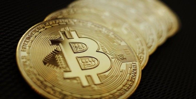 El Salvador kararıyla Bitcoin 37 bin doları da aştı
