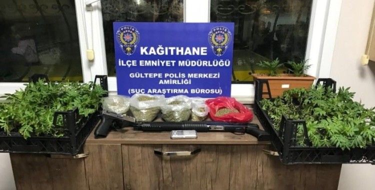 Kağıthane'de uyuşturucu madde satan karı kocaya polis baskını