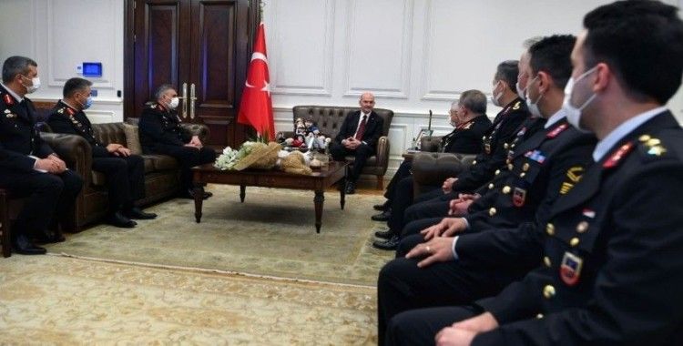 Bakan Soylu, Jandarma Genel Komutanı Orgeneral Çetin başkanlığındaki heyeti kabul etti